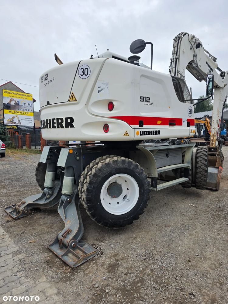Liebherr 912 Compact - 14