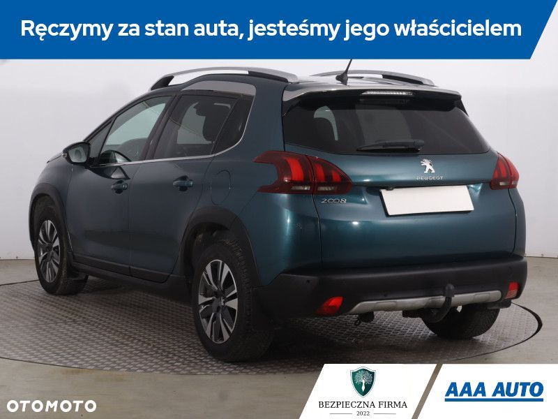 Peugeot 2008 - 6