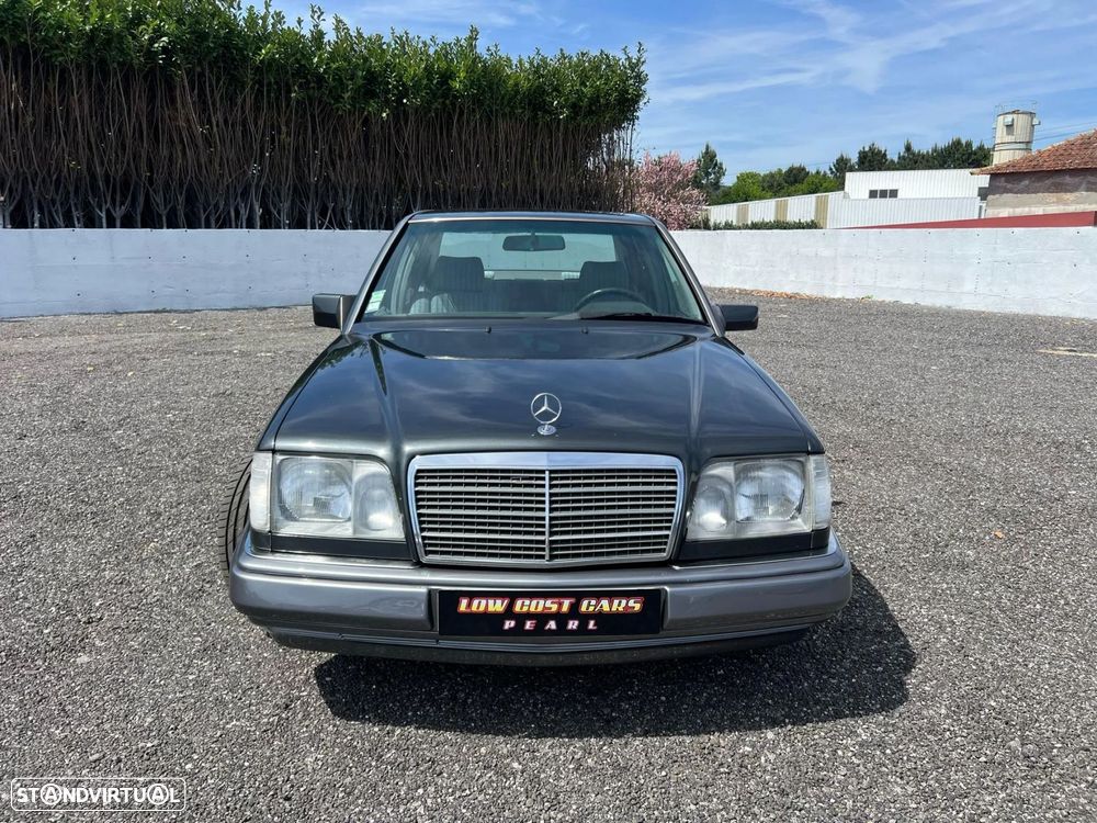 Mercedes-Benz E 280 Classic - 10