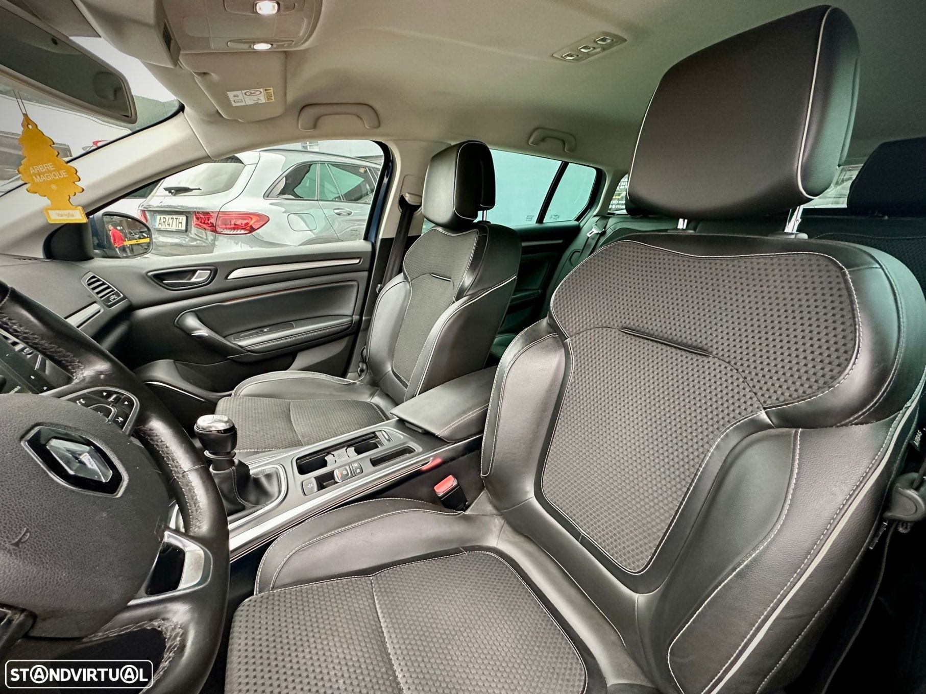 Renault Mégane Sport Tourer 1.5 dCi Bose Edition SS - 12