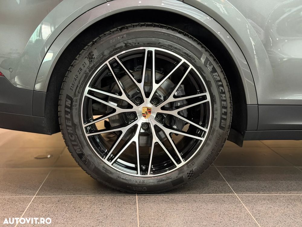 Porsche Cayenne E-Hybrid Tiptronic S - 18