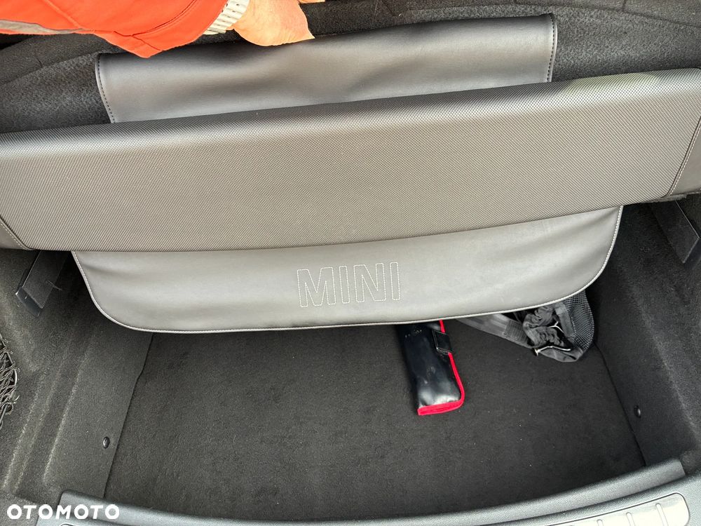 MINI John Cooper Works ALL4 sport - 34