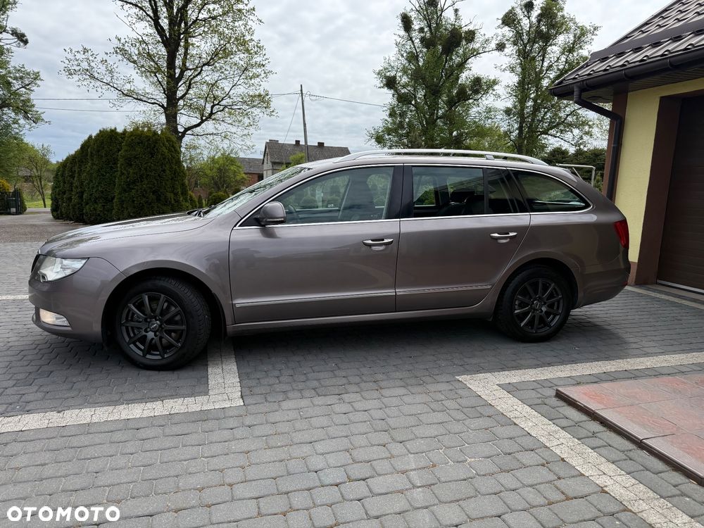 Skoda Superb 2.0 TDI DSG Elegance - 7