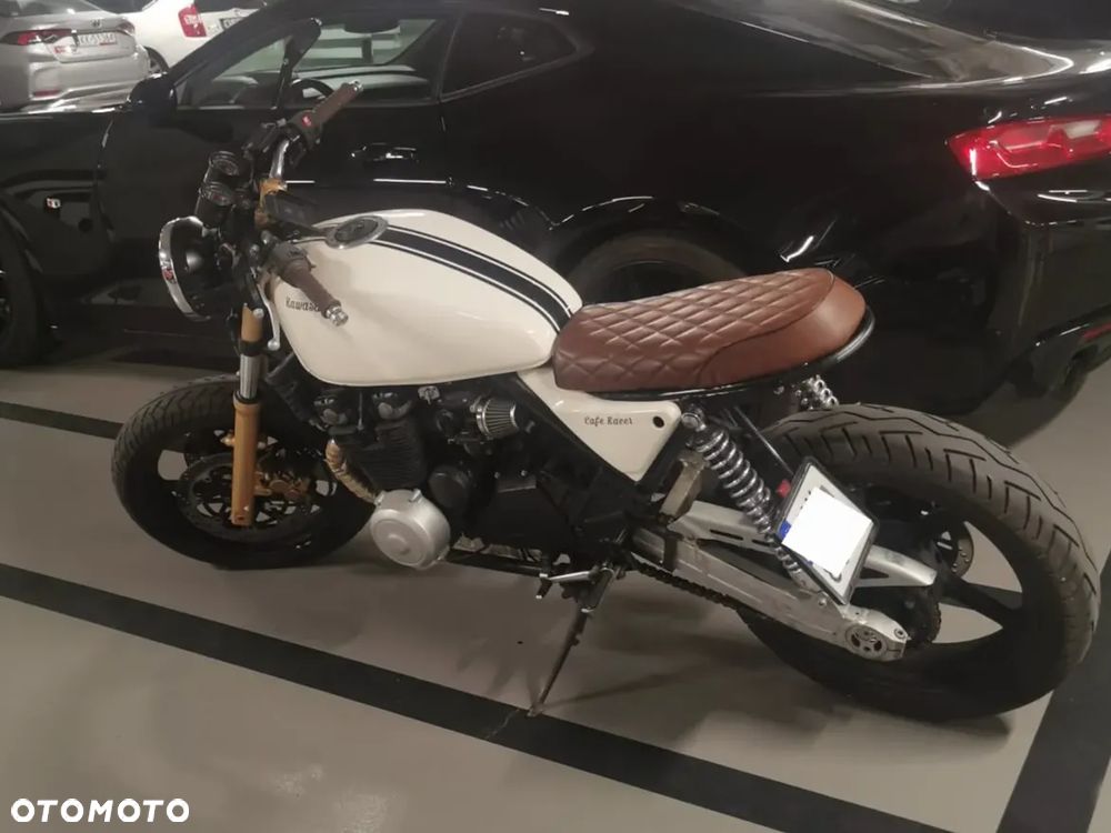 Kawasaki Zephyr - 1