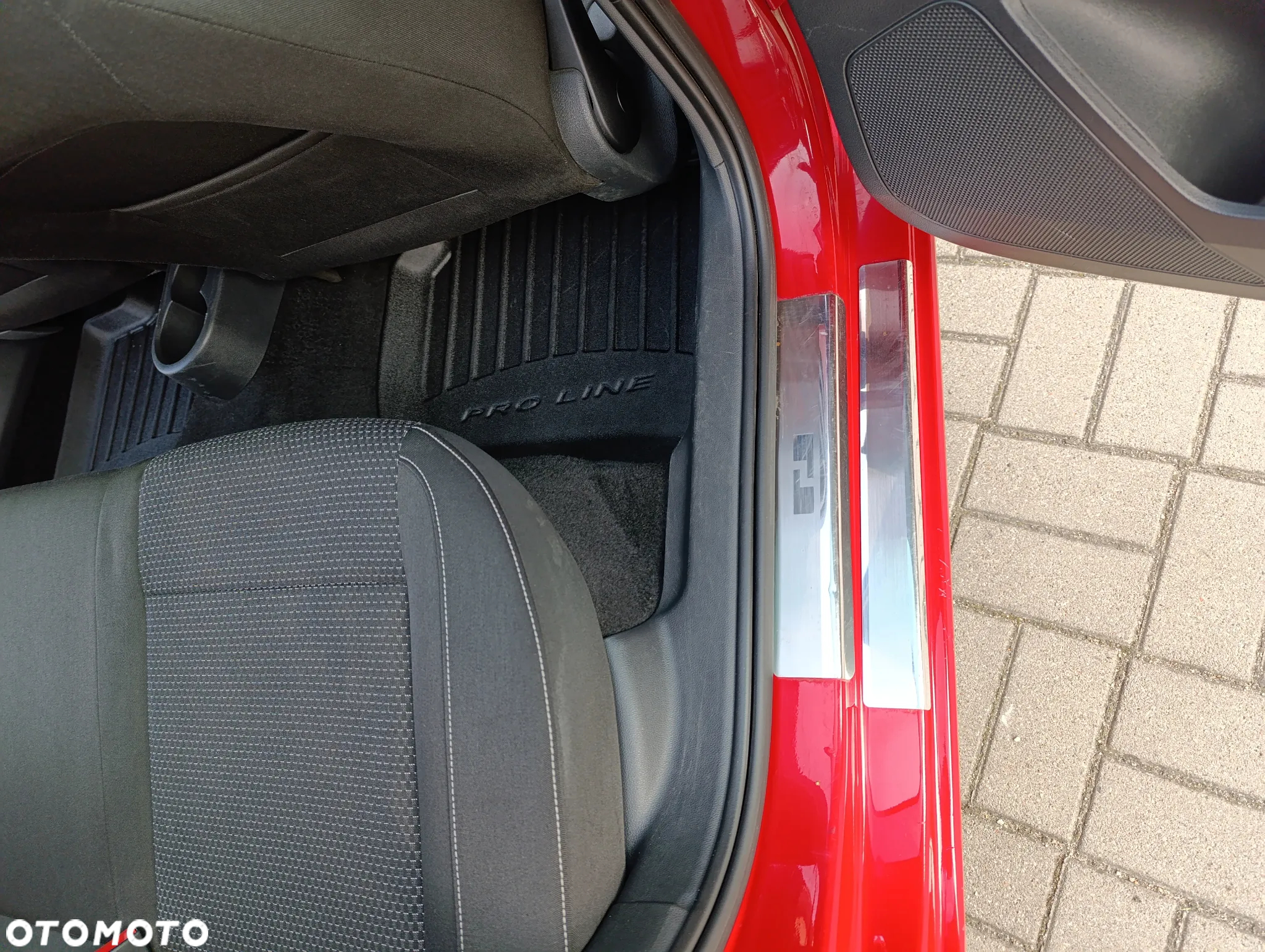 Skoda RAPID 1.2 TSI Ambition - 9