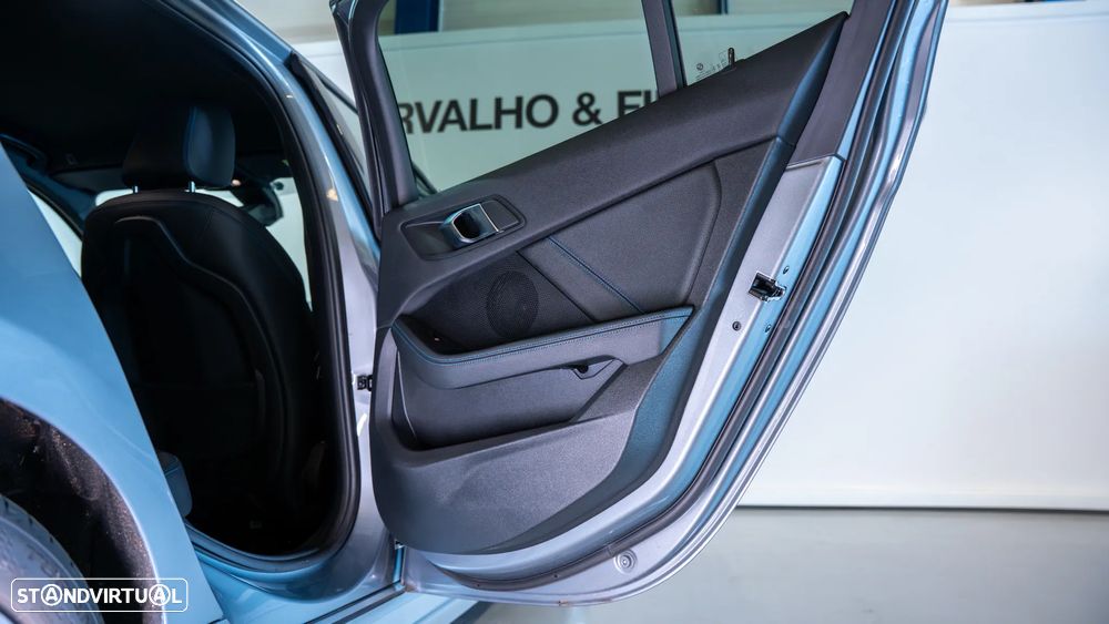 BMW 116 d Pack Desportivo M Auto - 18