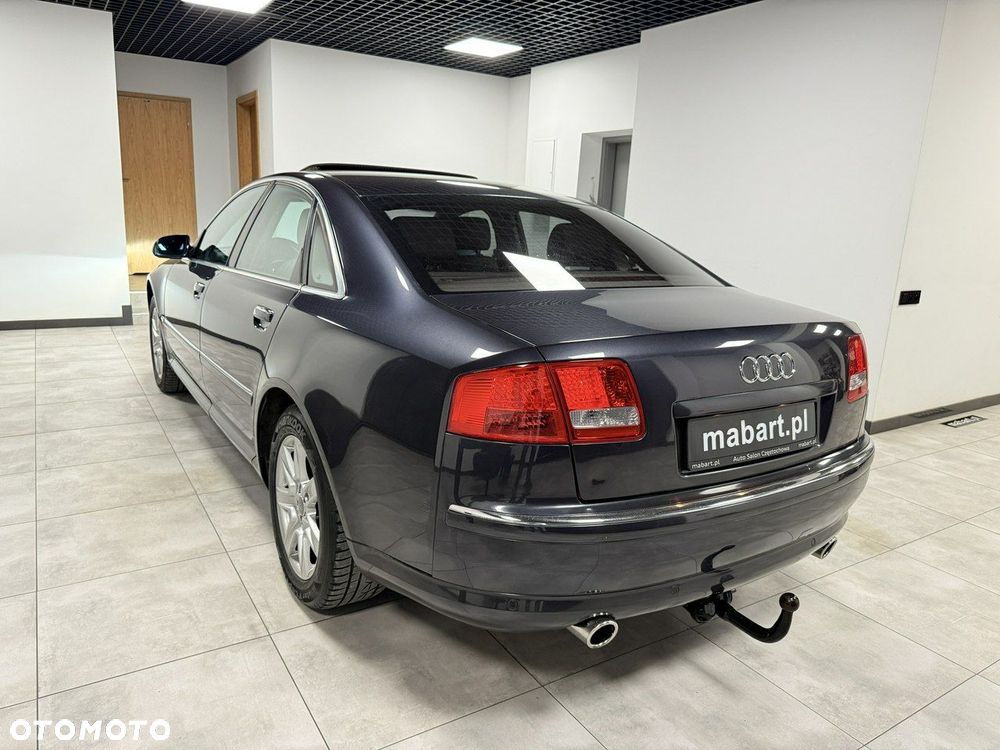 Audi A8 4.2 Quattro - 3