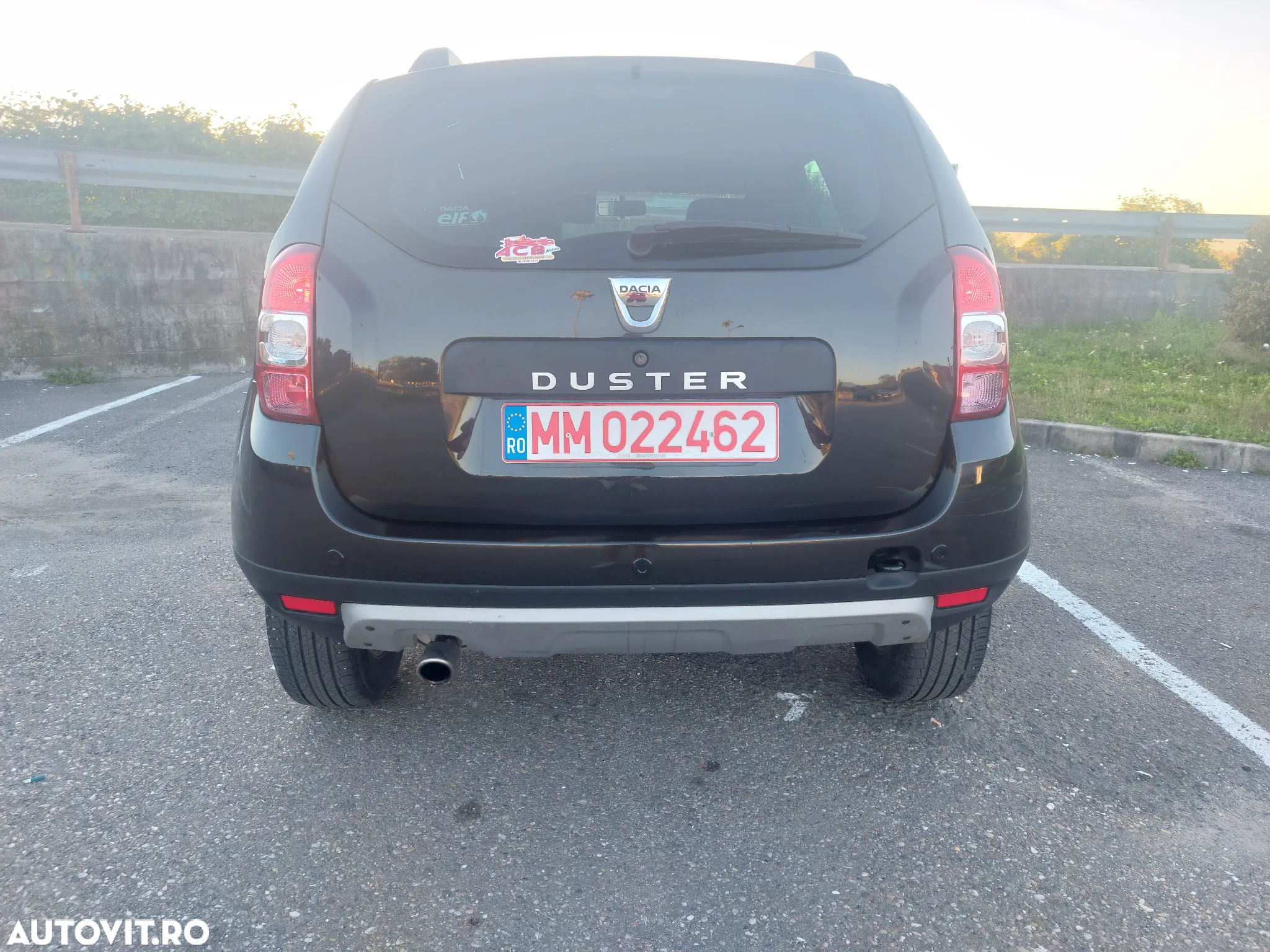Dacia Duster 1.5 dCi 4x2 Laureate - 13