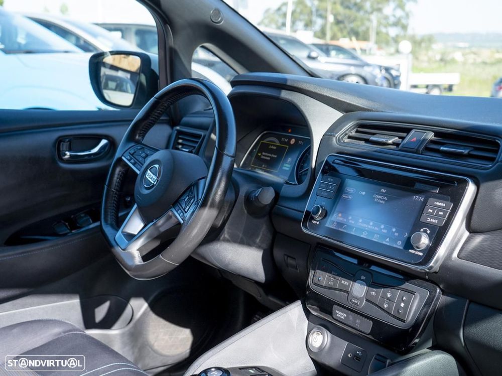 Nissan Leaf 40 kWh N-Connecta - 18