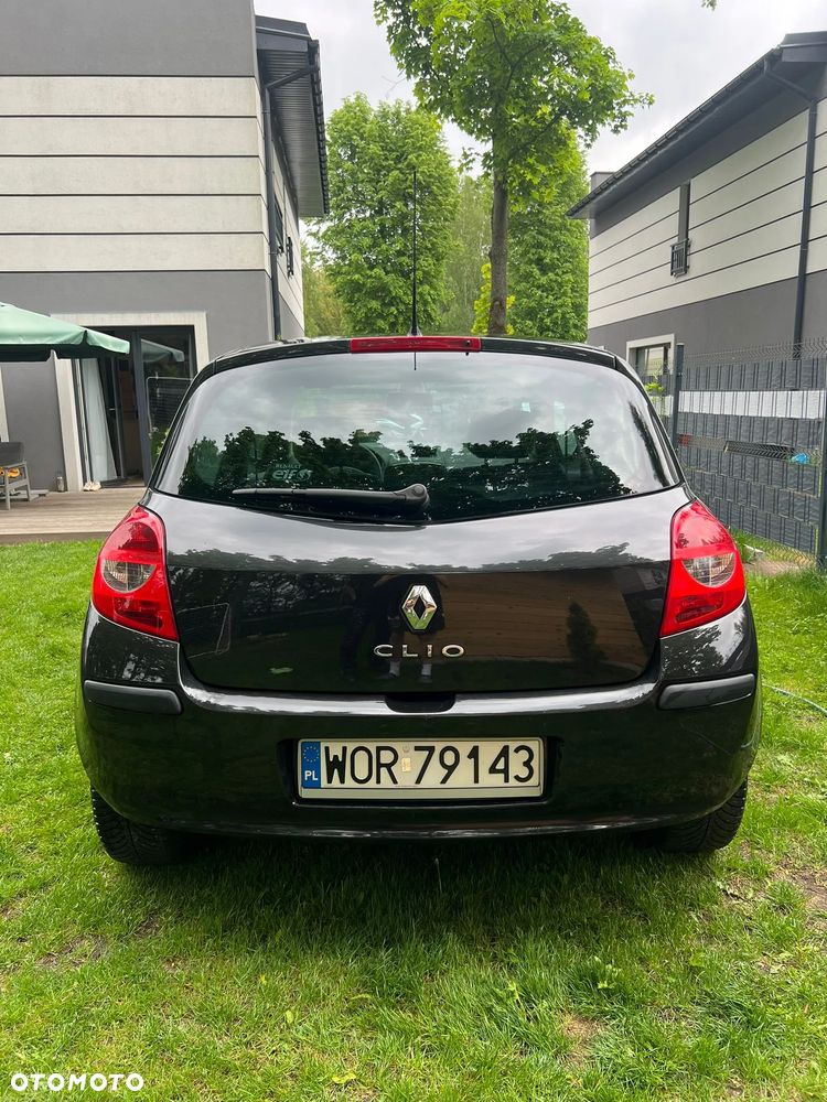 Renault Clio 2.0 16V ESP Edition Dynamique - 4
