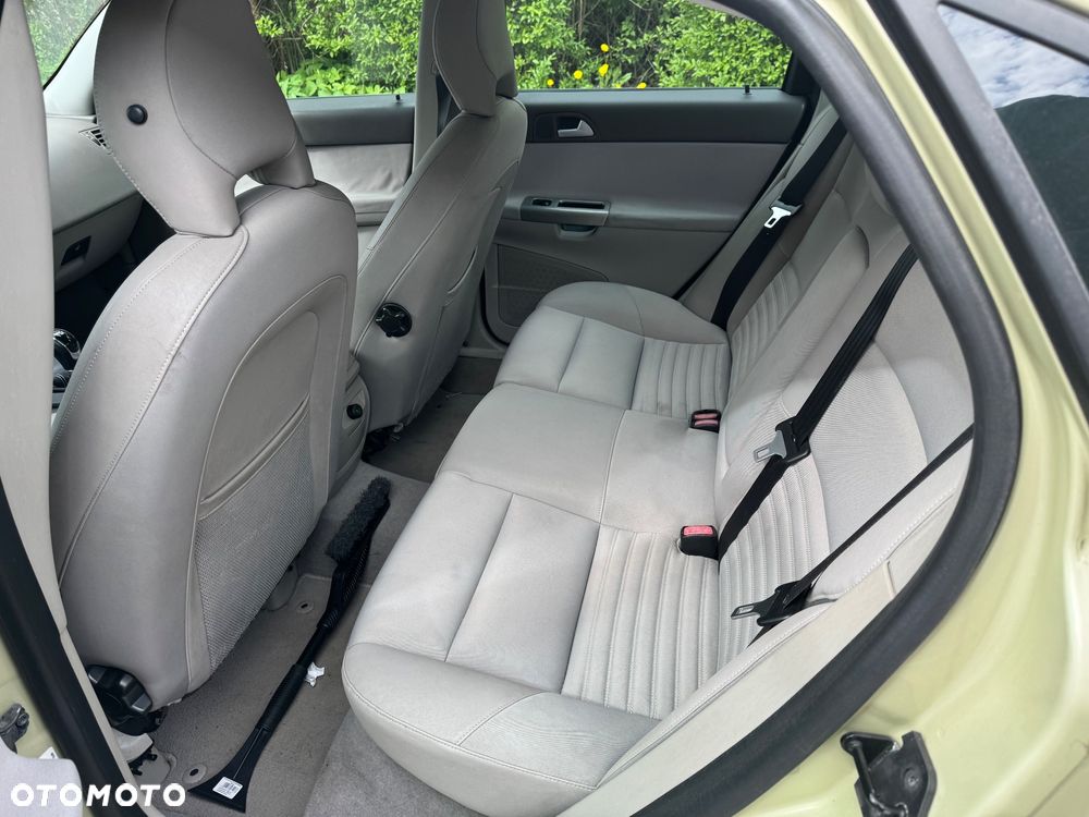 Volvo S40 1.6 - 5