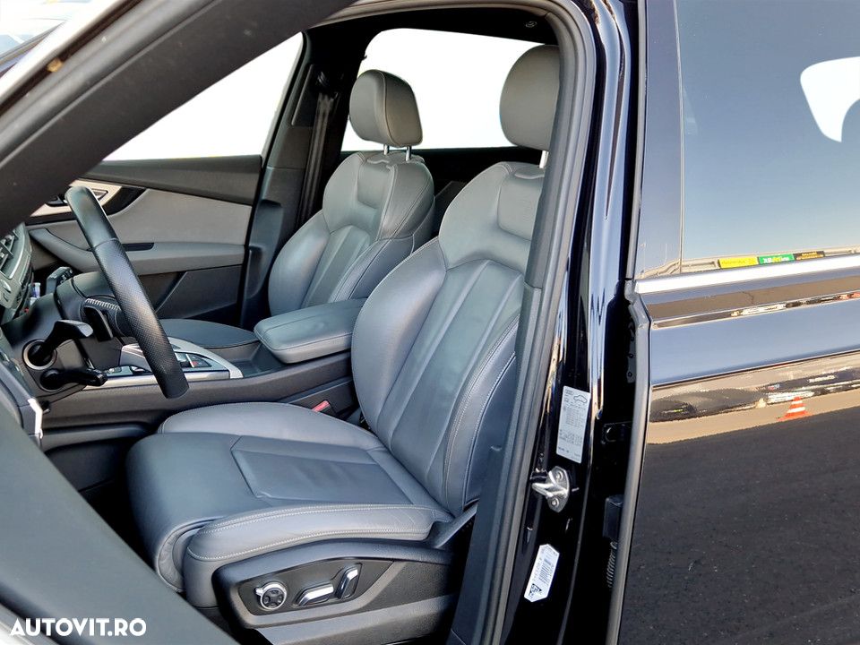 Audi Q7 - 12