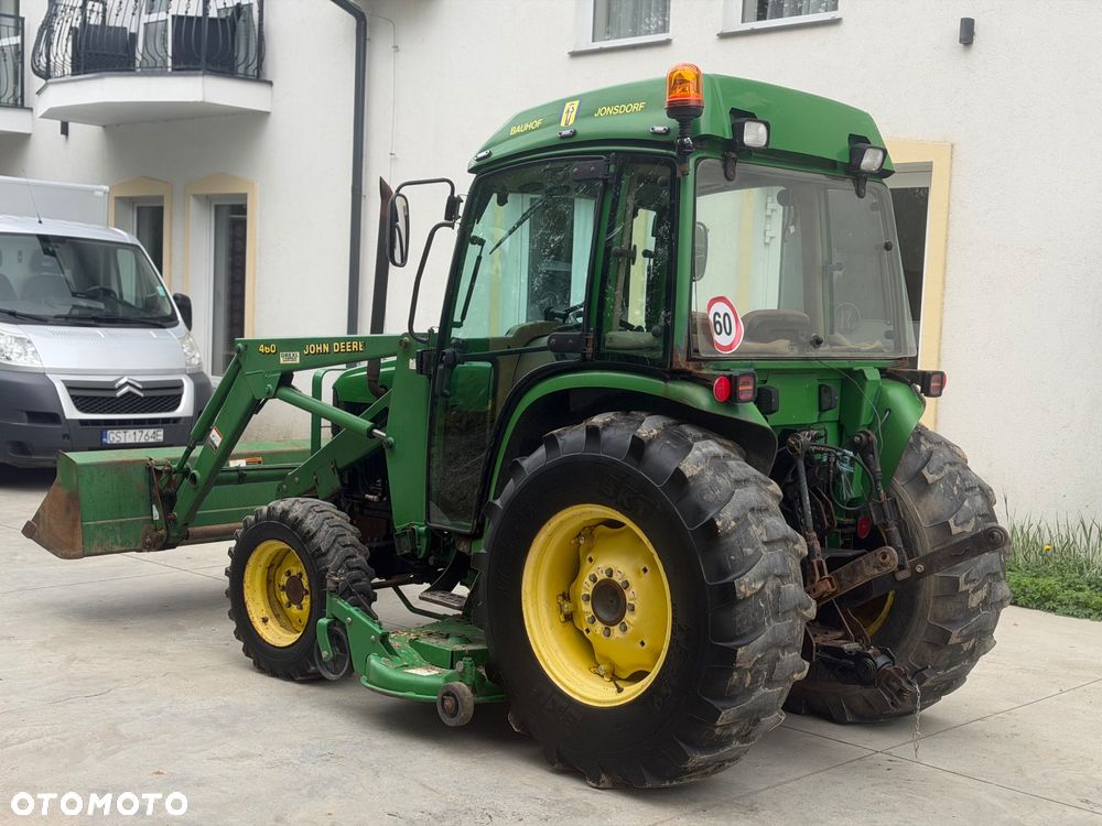 John Deere 4700 - 6