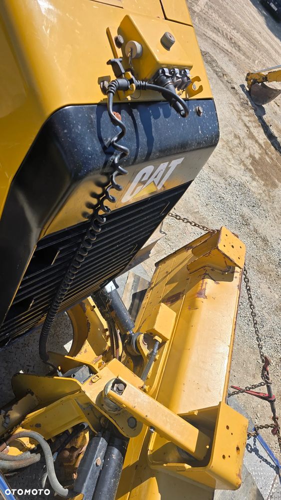 Caterpillar D5 - 10