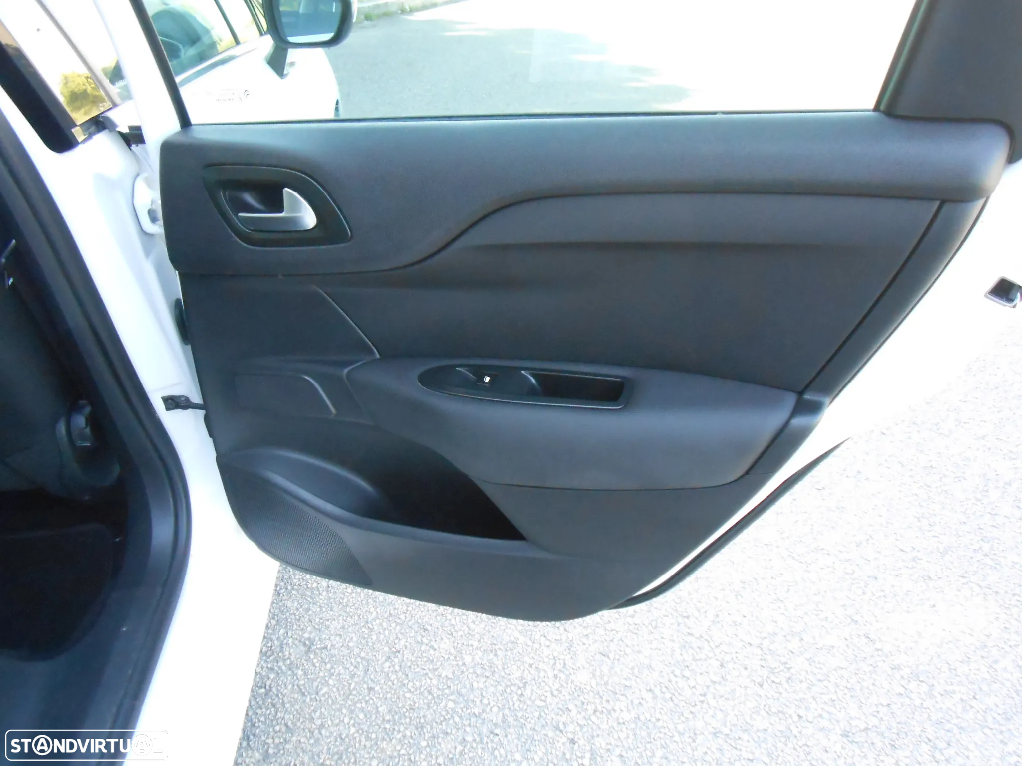 Citroën C4 BlueHDi 100 Selection - 23