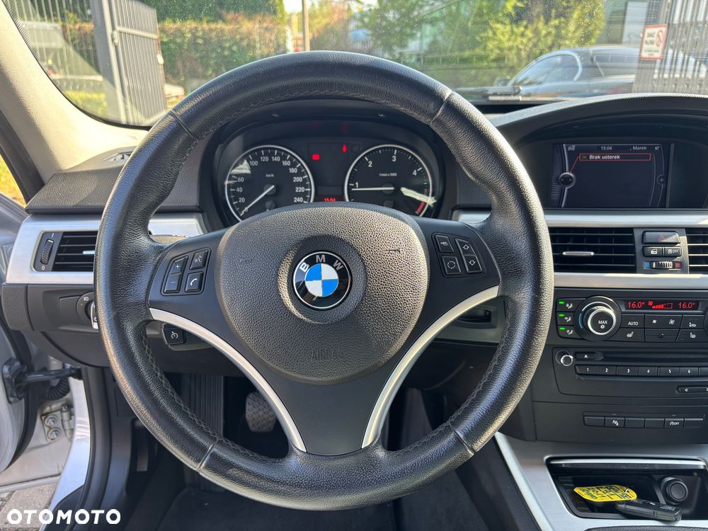 BMW Seria 3 320d - 19