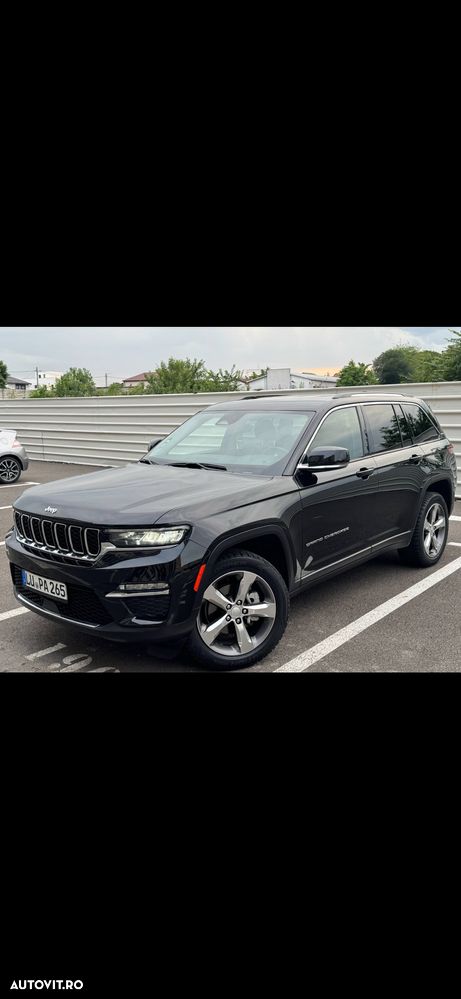 Jeep Grand Cherokee - 1