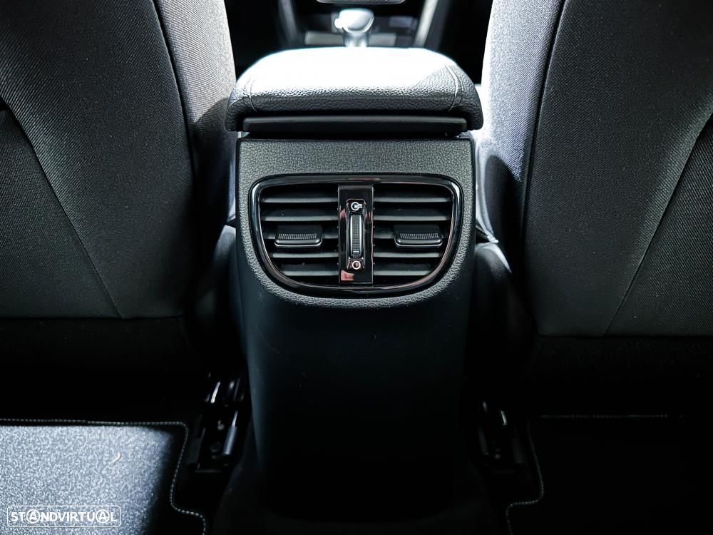 Kia XCeed 1.6 GDI DCT6 OPF VISION - 24