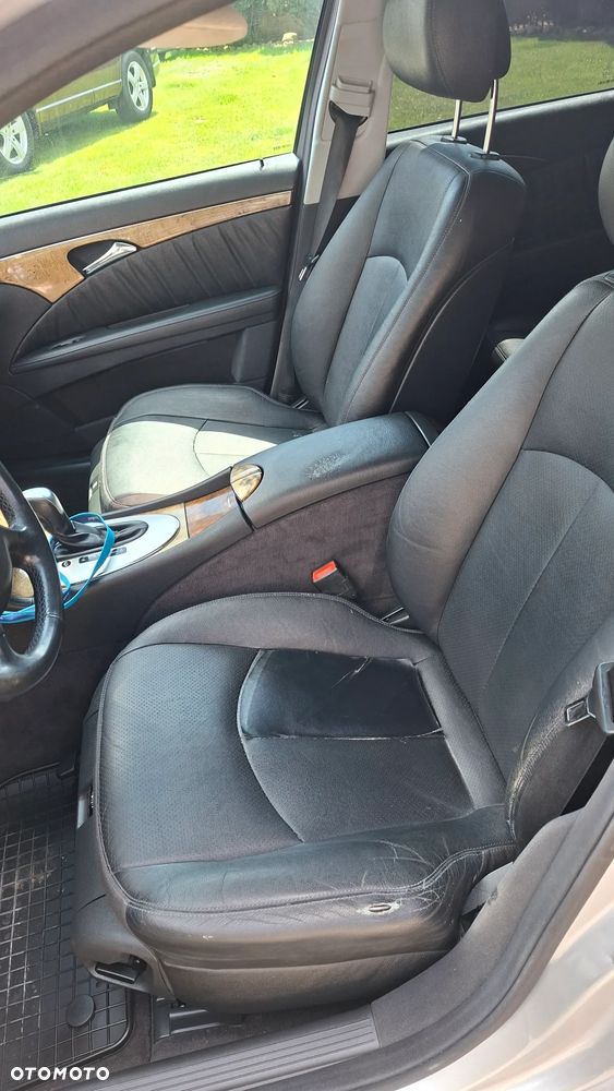 Mercedes-Benz Klasa E 280 CDI 4Matic Automatik Avantgarde DPF - 13