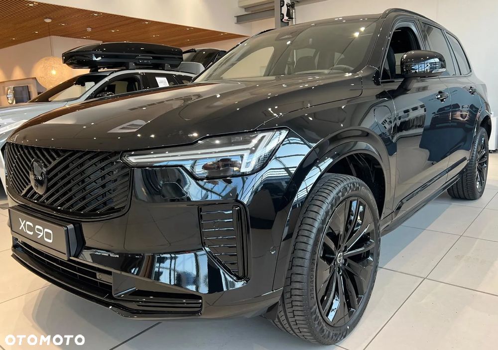 Volvo XC 90 T8 AWD Plug-In Hybrid Ultra Black Edition 7os - 1