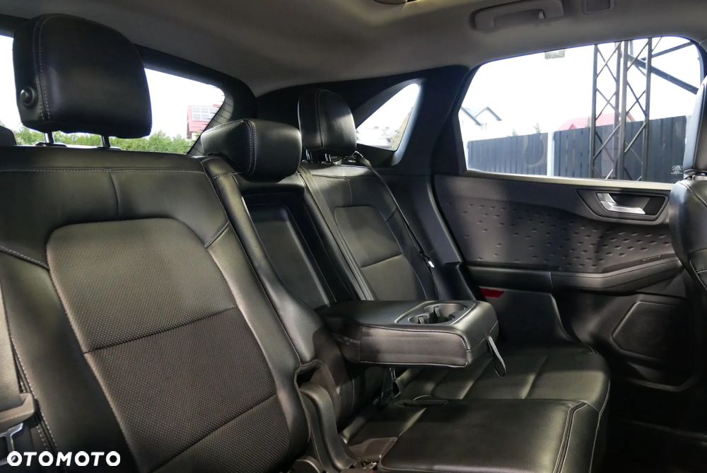 Ford Escape 2.0 EcoBoost AWD Titanium - 15