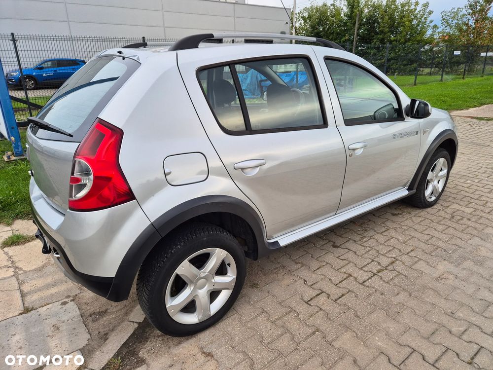 Dacia Sandero 1.6 MPI Stepway - 19