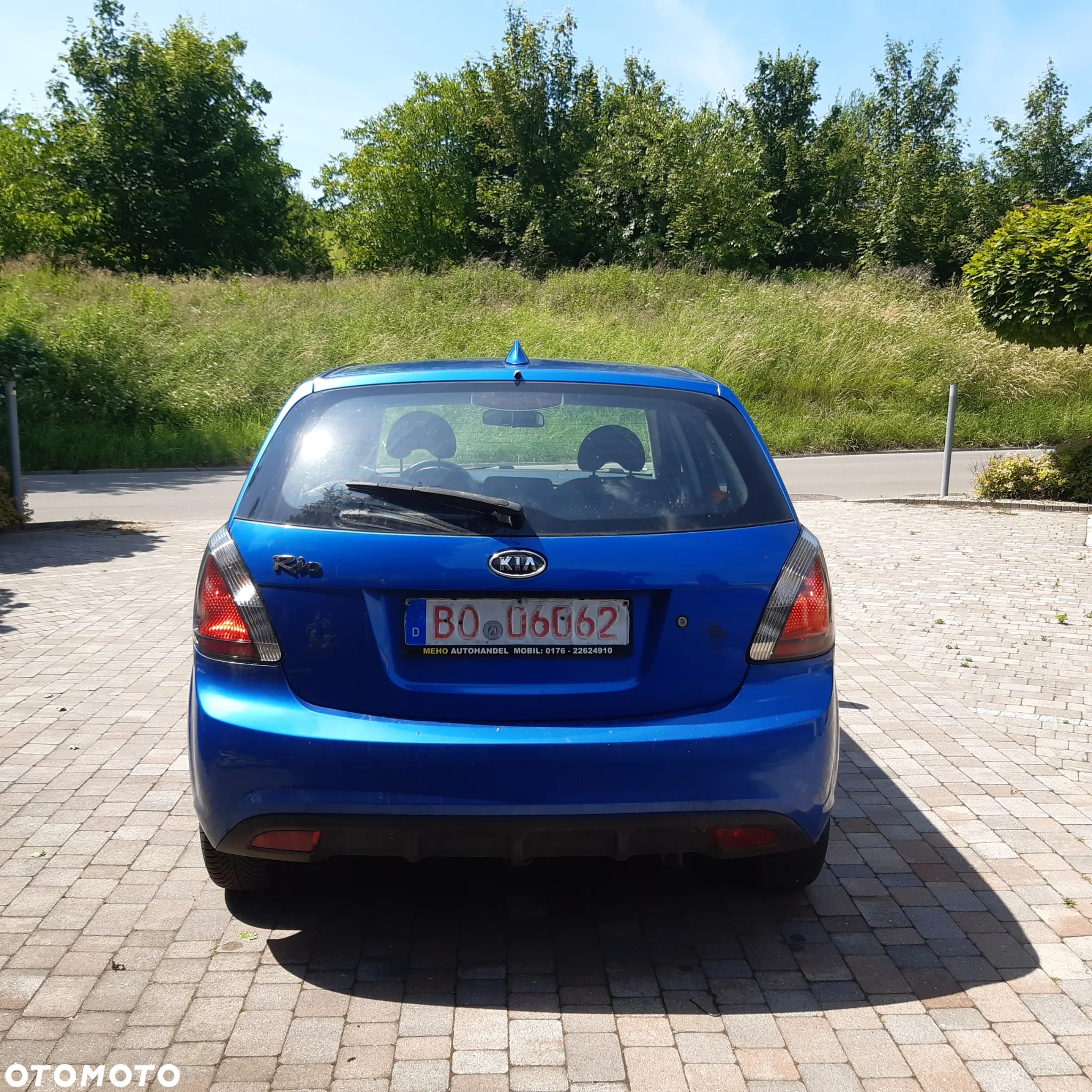 Kia Rio 1.2 Attract - 8