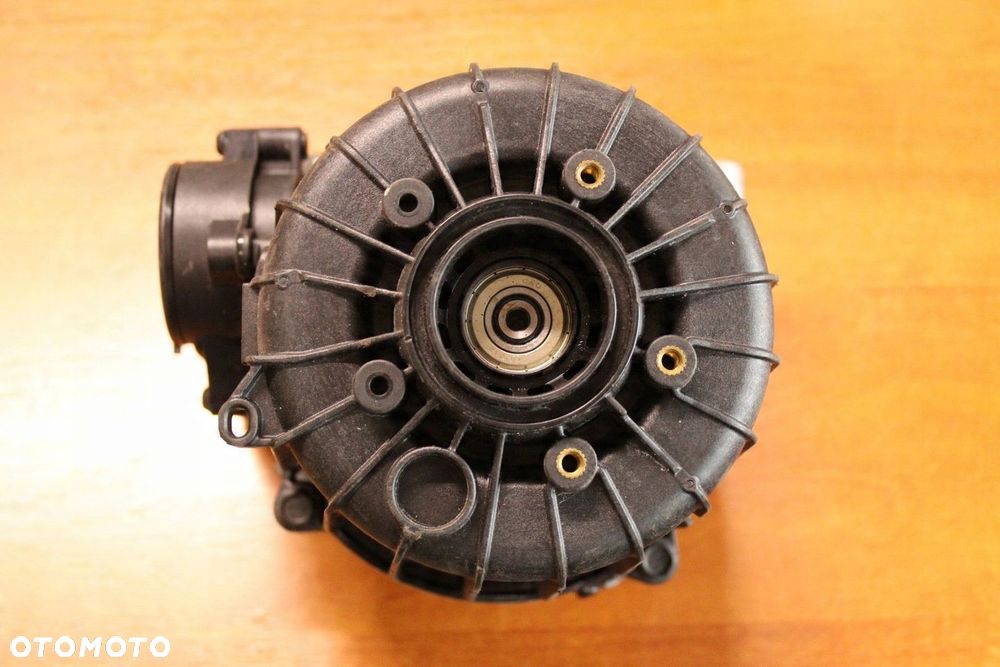 SEPARATOR OLEJU MERCEDES BENZ OE A4720107962 - 3