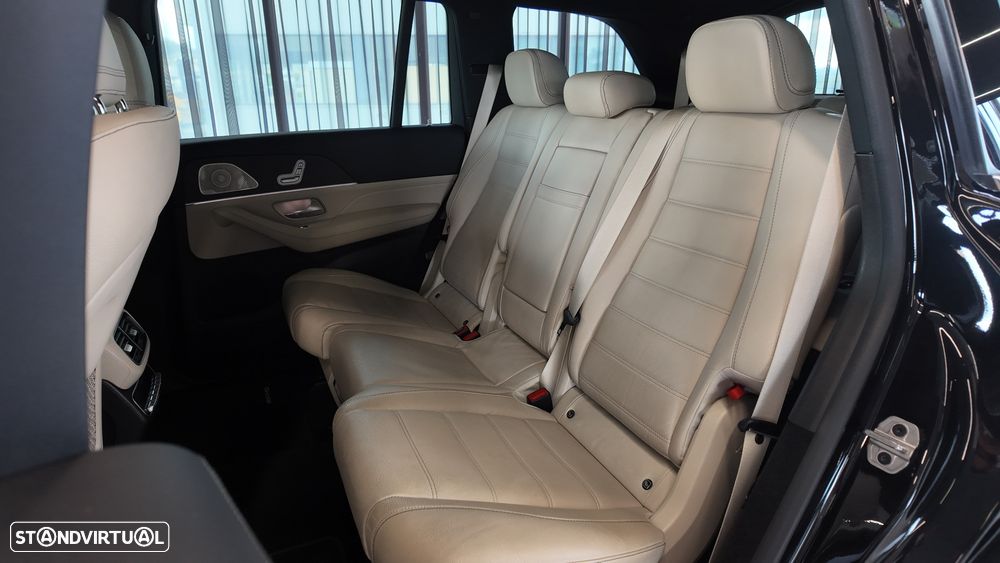 Mercedes-Benz GLS 400 d 4Matic - 29