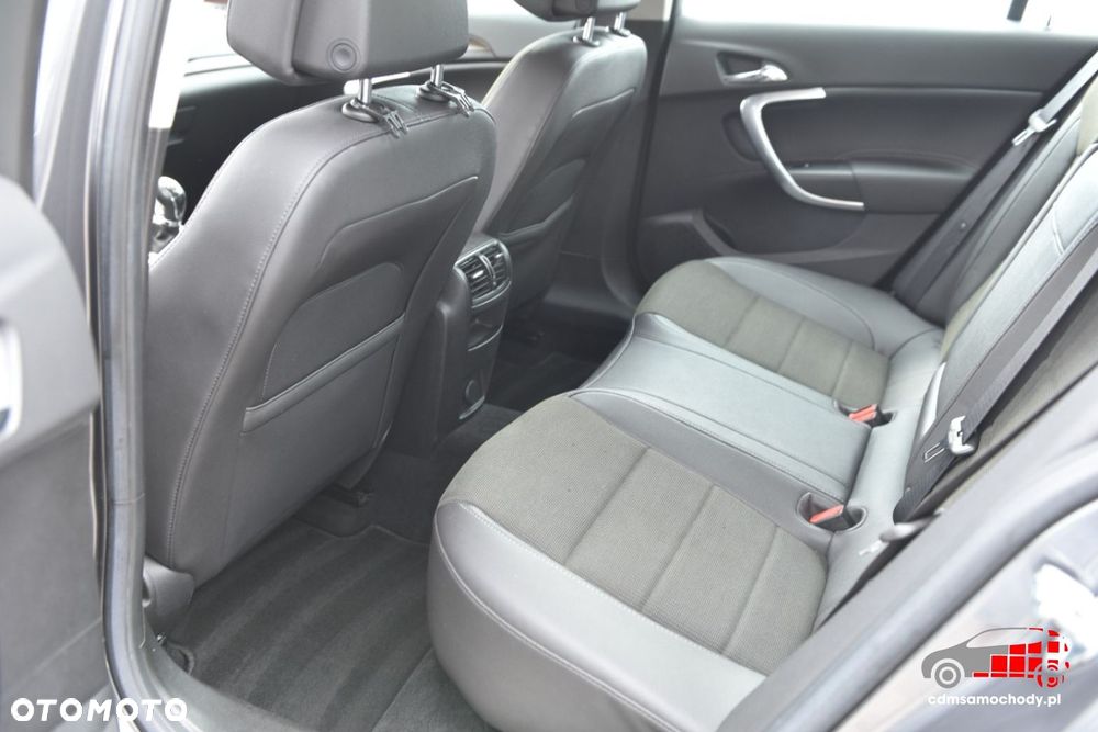 Opel Insignia - 19