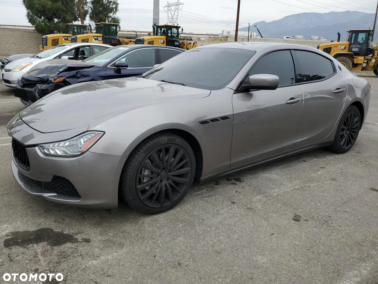 Maserati Ghibli Standard - 2
