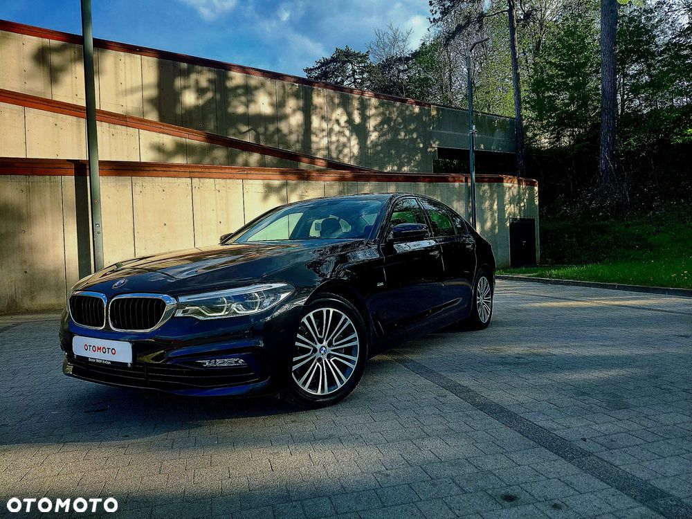BMW Seria 5 525d Sport Line