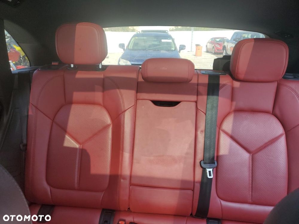 Porsche Macan PDK - 11