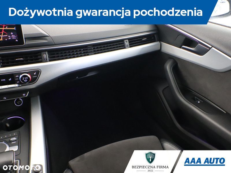 Audi A4 Limousine - 10