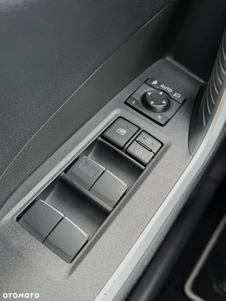 Toyota RAV4 2.5 Hybrid Selection 4x2 - 18