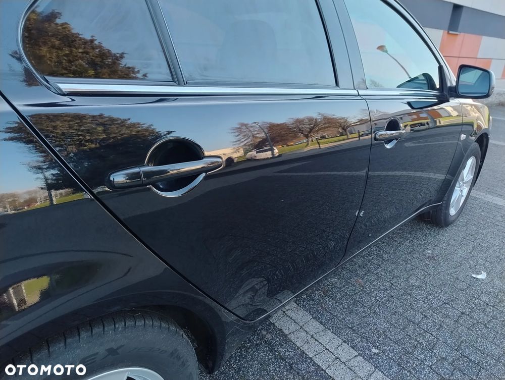 Mitsubishi Lancer 1.8 Intense - 27