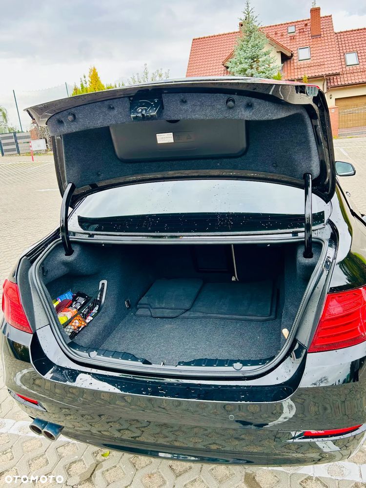 BMW Seria 5 518d - 18