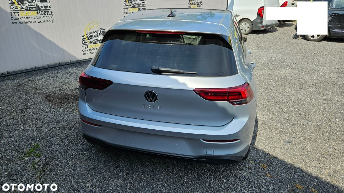 Volkswagen Golf - 16