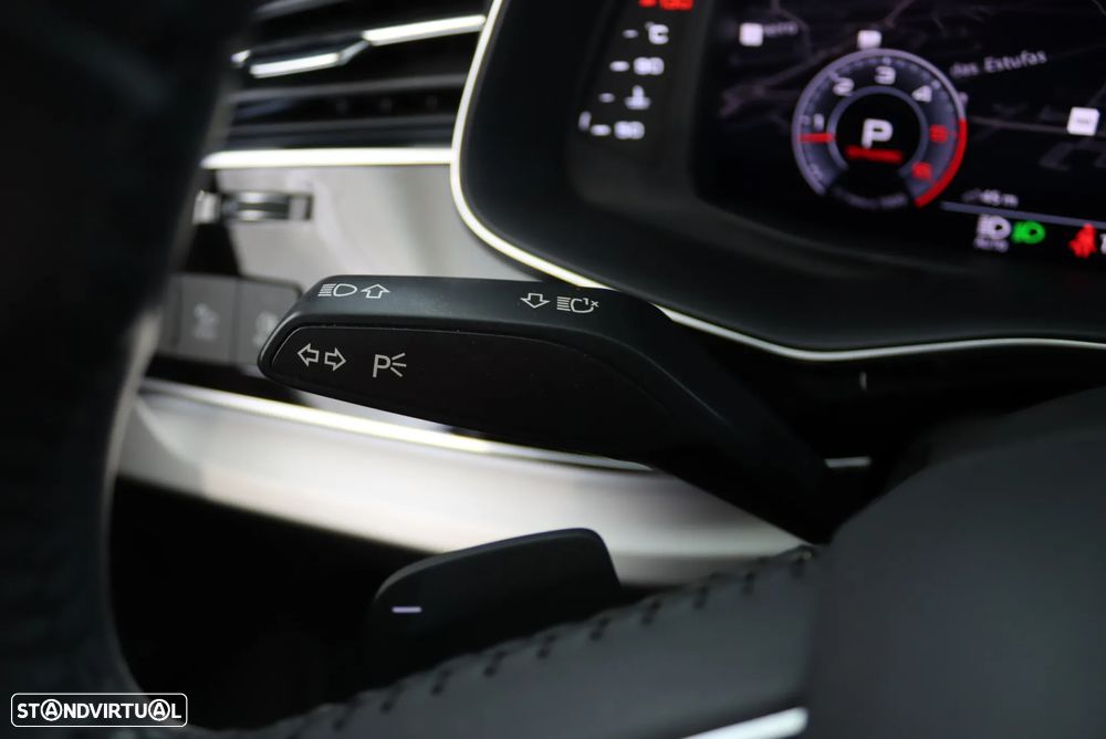 Audi Q8 - 13