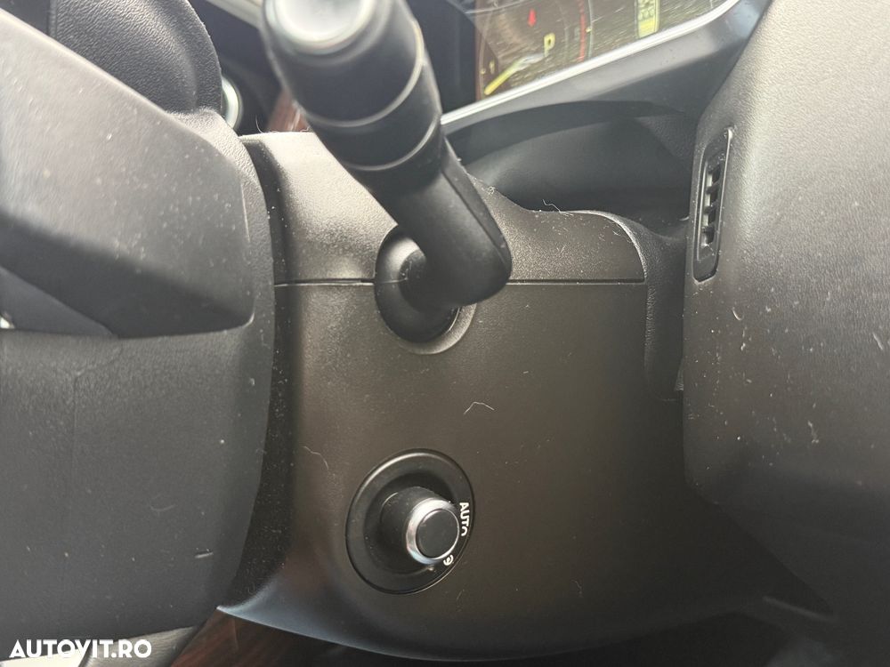 Land Rover Range Rover 4.4 I SDV8 Autobiography Black - 10