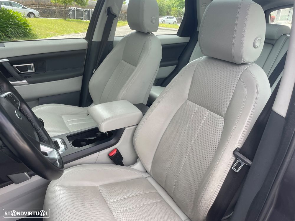 Land Rover Discovery Sport 2.0 TD4 HSE Luxury - 21