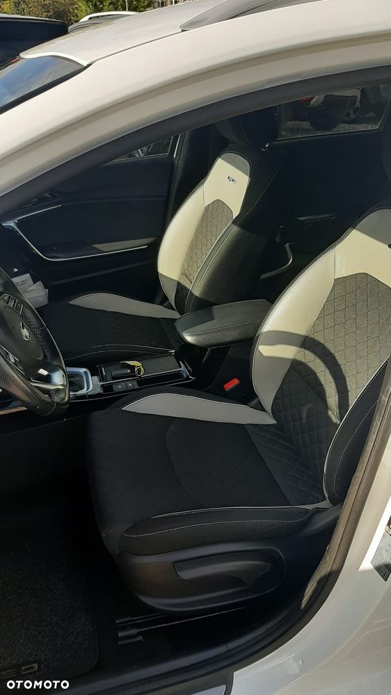 Kia Ceed 1.6 CRDi DCT GT Line - 14