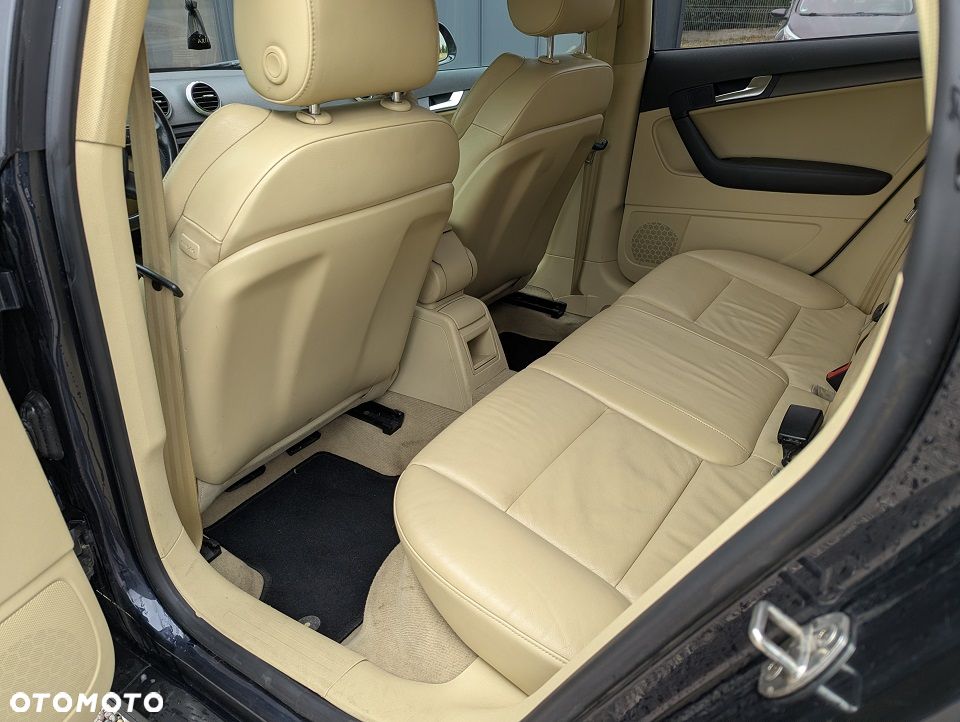 Audi A3 Sportback 2.0 TDI Ambiente - 22