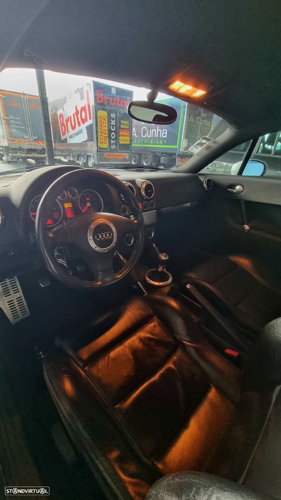 Audi TT Coupé 1.8 T - 10