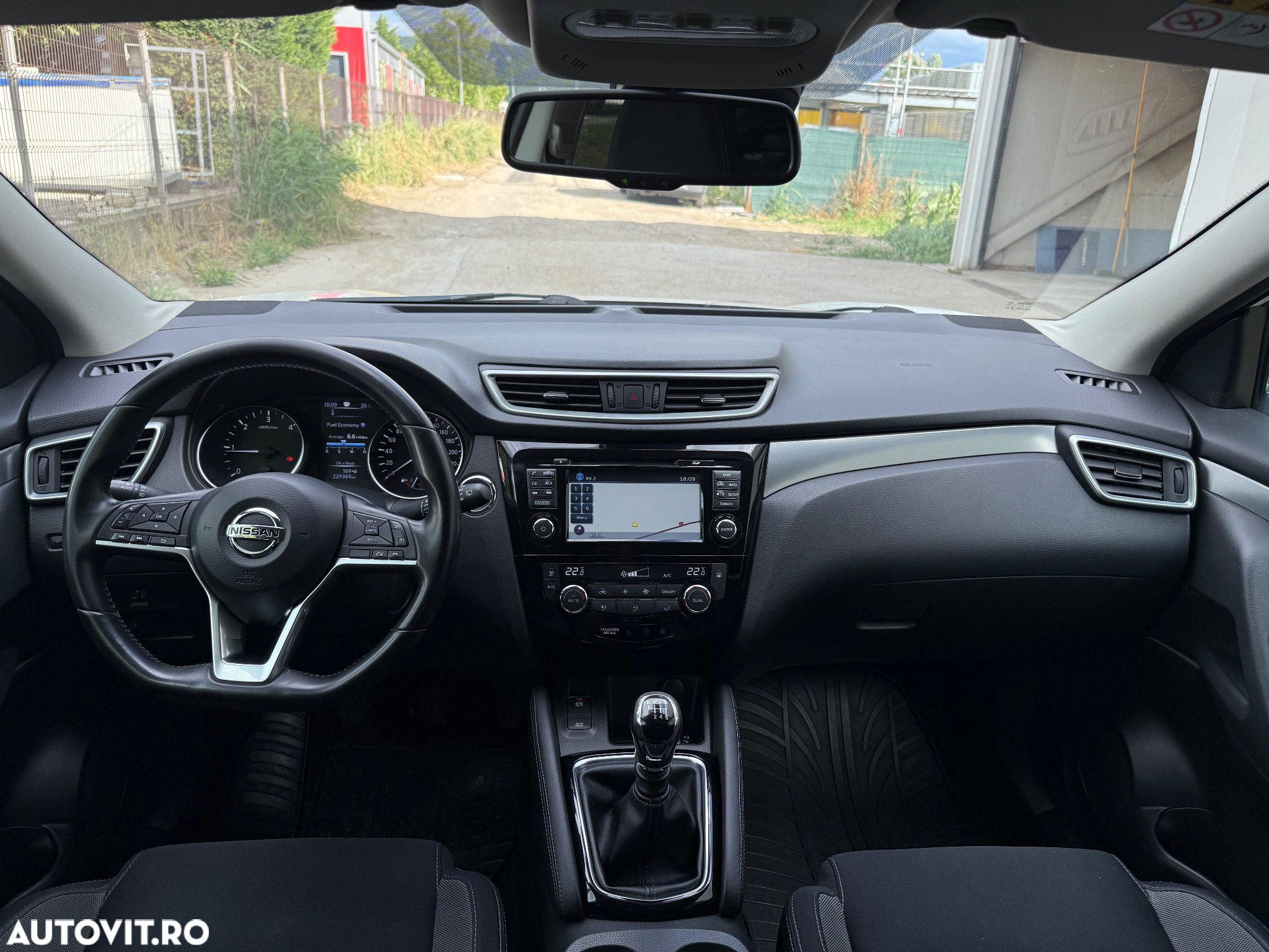 Nissan Qashqai 1.5 DCI Start/Stop Tekna - 12