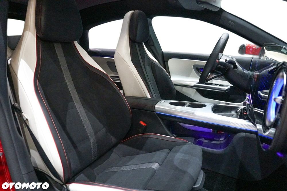 Mercedes-Benz CLA - 8