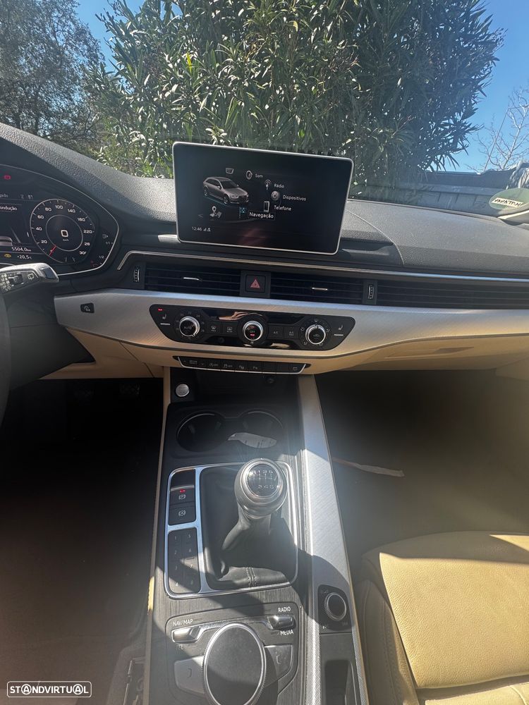 Audi A4 Avant 2.0 TDI Design - 9