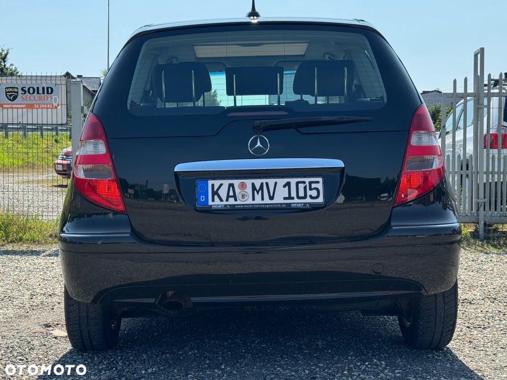 Mercedes-Benz Klasa A 180 Autotronic Elegance - 7