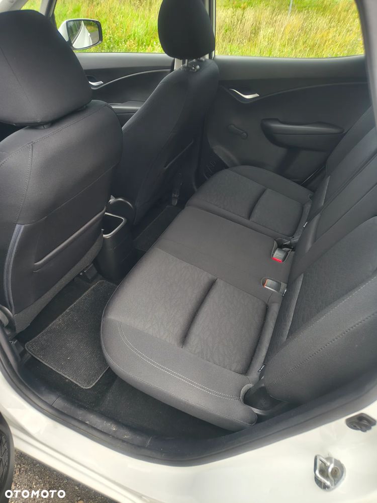 Hyundai ix20 1.4 Comfort - 19