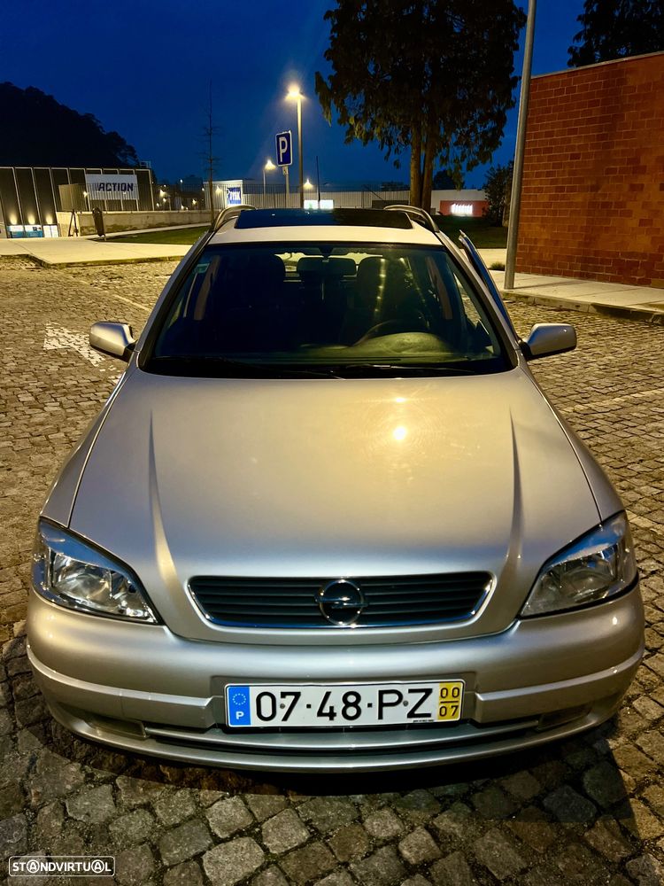 Opel Astra 1.4 Elegance - 1